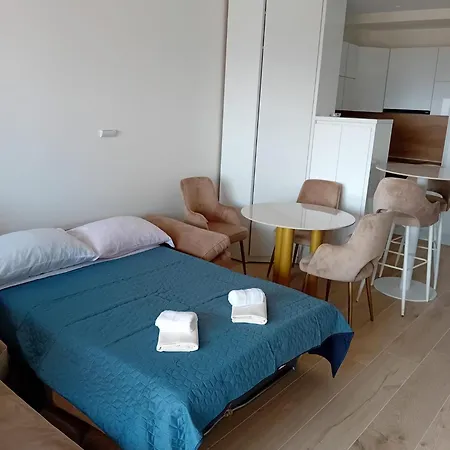 Lägenhet Apartman Mila7 *
